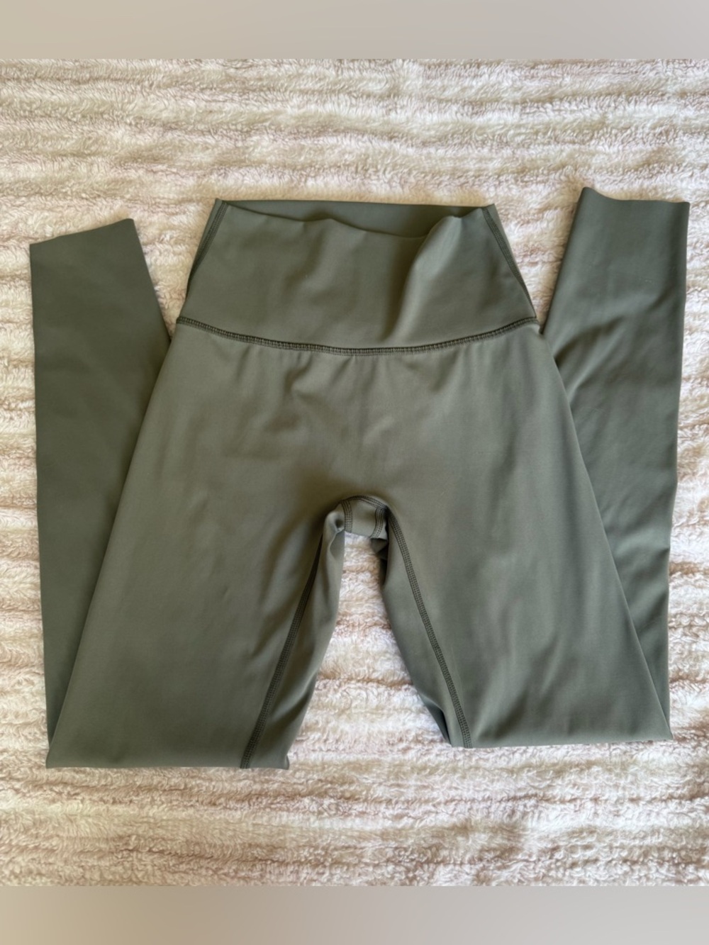 Aerie  Olive Active Leggings with Branded Waist Print. Size Small